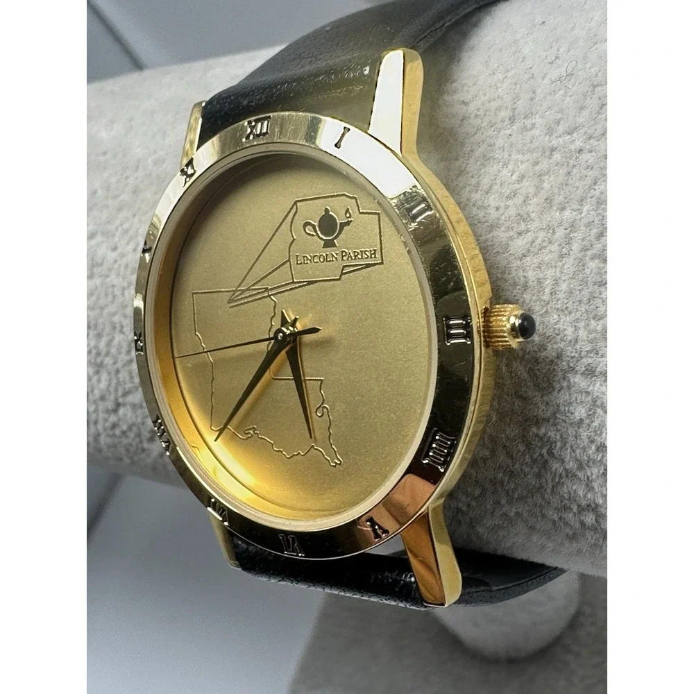 Image Lincoln Parish‎ New Battery Rare Watch 33MM 8